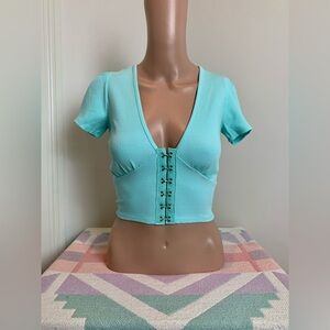 Fashion Nova Roxi ribbed crop top